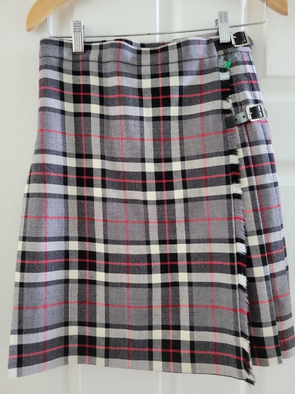 Strathmore Scotland 100% New Wool Wrap Kilt Gray Red Tartan Plaid skirt 27 inch